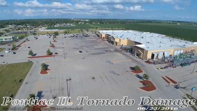 Pontiac IL Tornado Damage 4k Drone Footage смотреть онлайн