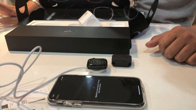 HONEST UNBOXING REVIEW - APPLE WATCH NIKE SERIES 5 #applewatch #apple