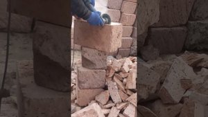 как строит красивый дом из туфа