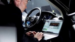 Jaguar I-PACE | AVAS (Acoustic Vehicle Alert System)