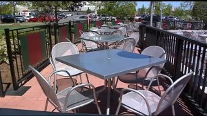 Outdoor seating is great for business at local restaurants