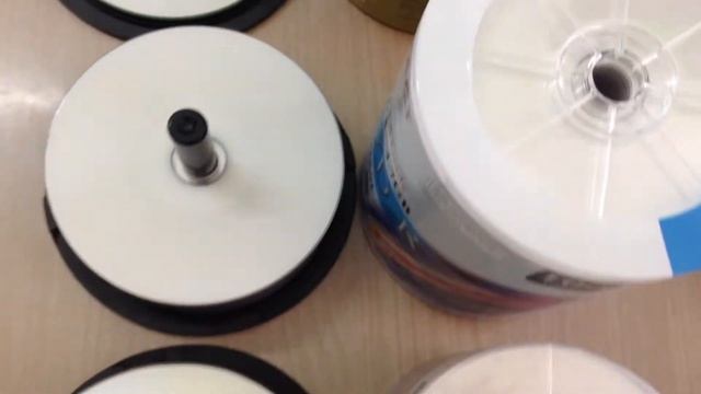 Sản phẩm đĩa trắng in phun phân phối bởi DaiLam.co смотреть онлайн