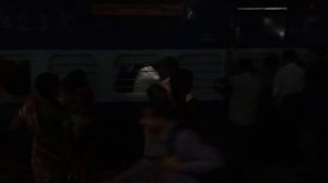 Поезда в Индии или как правильно производить посадку на поезд в Индии / Trains in India