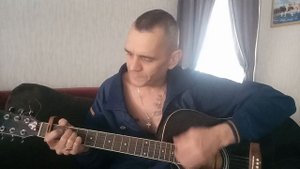 У кассы вокзала...(старая дворовая песня)