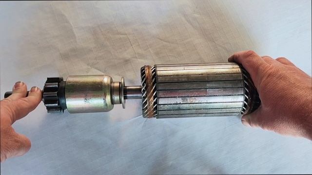 Checking a starter motor pinion смотреть онлайн