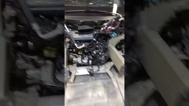 Ремонт лонжеронов и подрамника на tesla model х 2018 год.