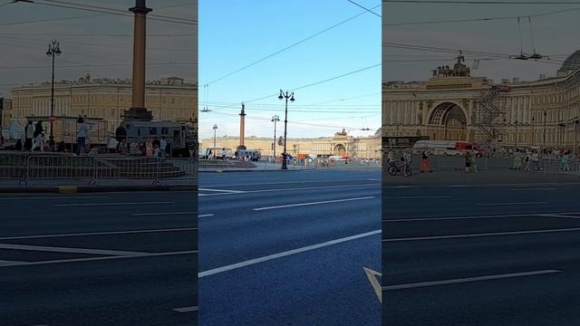 Через Дворцовый мост на Невский пр-т   Летний Питер #петербург #travel #настроение