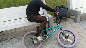 ПРИВЯЗАЛИ НОГИ СКОТЧЕМ К BMX И...