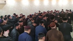 Зикр в Грозном (1усман волчахь 1-зикар) 6 марта 2022 г.