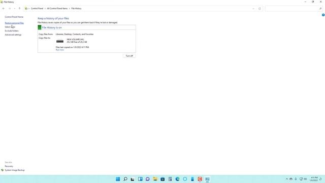 Windows 11 Tutorial - Lesson 145 - Setting Up File History Settings смотреть онлайн