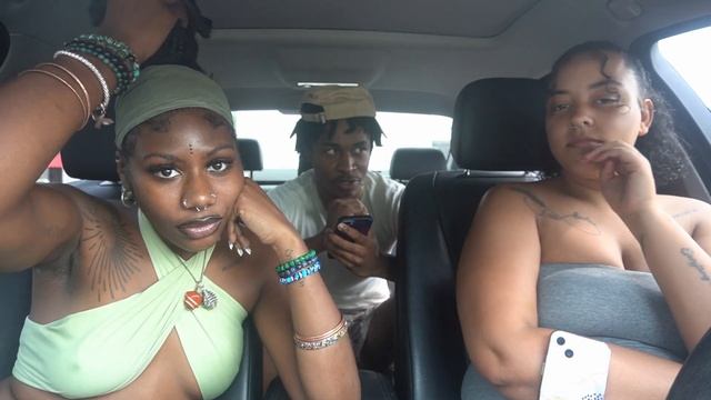 MY FREAKY BLIND DATE FINALLY MET MY THICK BESTFRIEND *TOXIC*