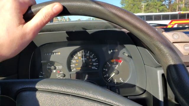 1990 Pontiac Sunbird LE at I-95 Muscle смотреть онлайн