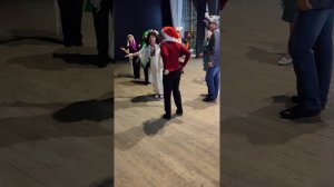 Инсценировка песни про Ёлочку...... 25.12.23.