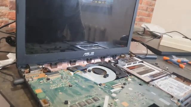 Asus SonicMaster x551c uncharging and working hard part2 смотреть онлайн