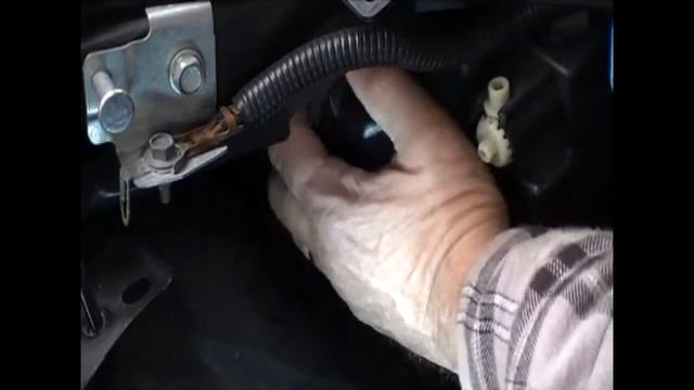 Replace a Pontiac G8 Headlight bulb the easier way