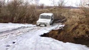 луаз на тракторной резине по весеннему снегу