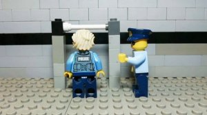 Lego Police School.
Лего Полицейская Школа