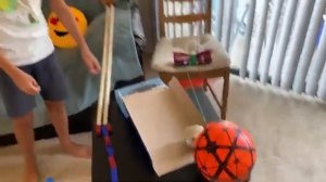 My First Rule Goldberg Machine. (Моя первая машина по правилу Голдберга)