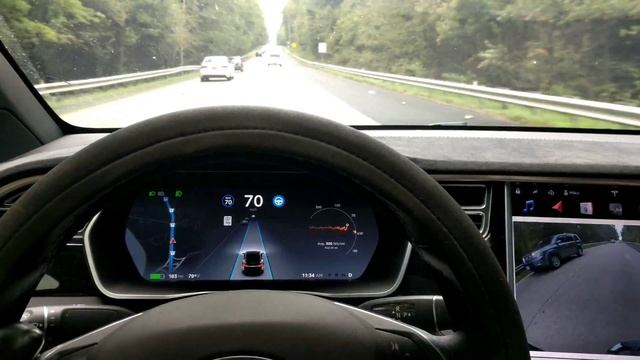 TESLA  AutoPilot Accelerating  Braking Impressions 2018.32.4