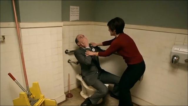 Extended Rest room scene Veep (S03E09) смотреть онлайн