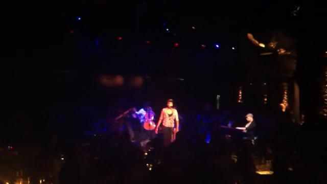 IMANY live Gray Monday.MOV смотреть онлайн