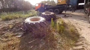 Погрузка Дон 1500Б на трал.