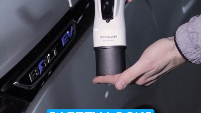 Tesla to J1772 Adapter (compact and easy to use) смотреть онлайн