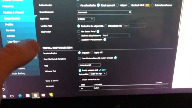 Ubiquiti UAP-AC-PRO Setup And First Impressions смотреть онлайн