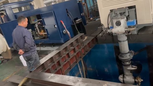 The Deck mounted azimuth thruster for stone dumper смотреть онлайн