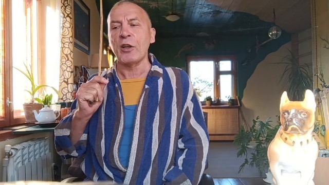 "В костёр! в костёр его!" — закричали люди.  Дух63