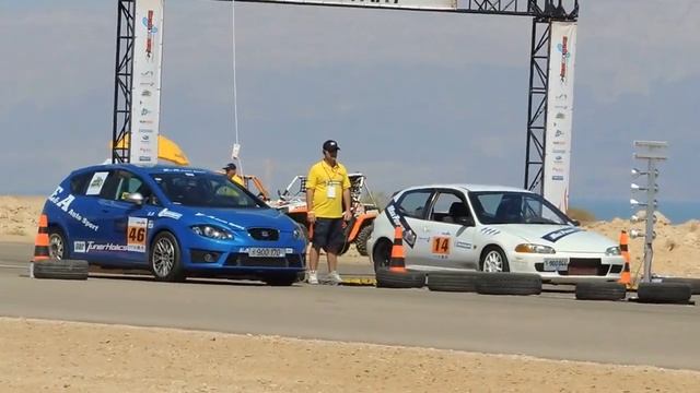 Dead Sea Racing - Seat Leon vs Honda Civic смотреть онлайн