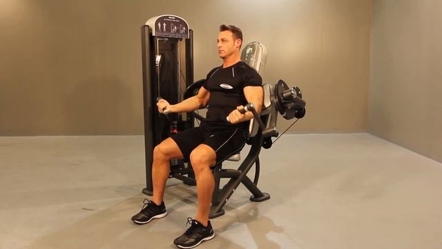 Alternate Arm Curl | Panatta | Fit Evo смотреть онлайн