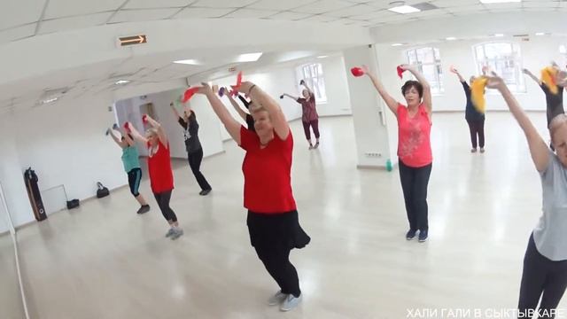 Русский танец ХАЛИ ГАЛИ В СЫКТЫВКАРЕ Утренние ласточки1 смотреть онлайн