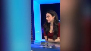 Women and Fart Fetish Facesitting. LIVE TV....Subscribe For More