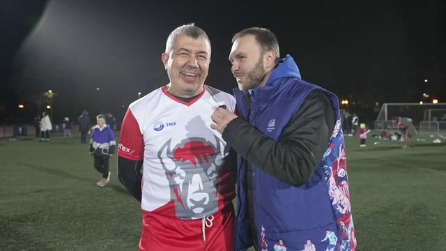 ЛокоТех   чемпион СпортЛиги ТМХ по футболу!

В напряженной борьбе и на