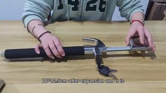 Steering wheel lock (with broken window function) смотреть онлайн