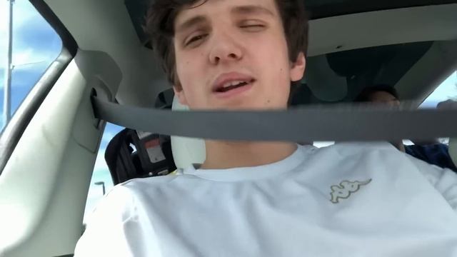 Vape Sesh in a Tesla (on autopilot) смотреть онлайн