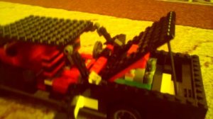 Додж Чарджер из лего