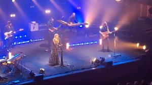 Fleetwood Mac "Seven Wonders" performed by Rumours of Fleetwood Mac