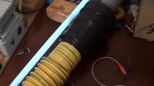 Четверть волновой резонатор