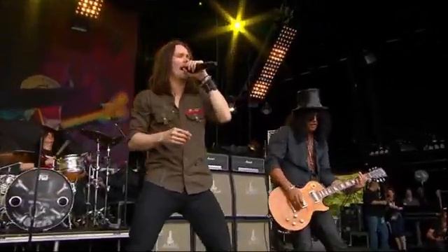 Slash - Rocket Queen (Live High Voltage Festival, Pro-Shoot) смотреть онлайн