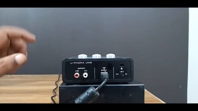 How to connect behringer U-PHORIA UM2 Audio interface to a computer | Recording DEMO смотреть онлайн