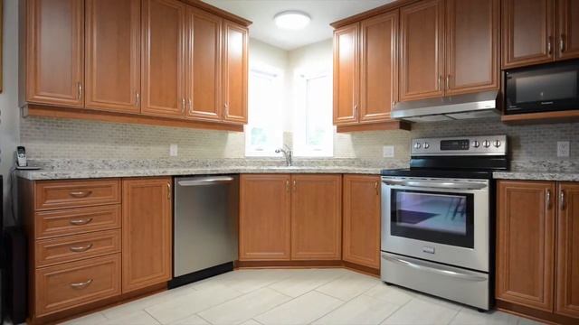 314 Daniel Cr. - Allister Beauchamp смотреть онлайн