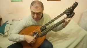 School of folk Gipsy dance "Monisto" Показ старинной гитары. Michael Nowy wien anno 1920
