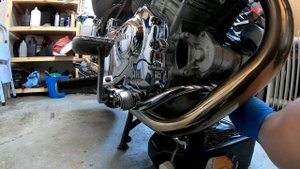 YAMAHA VIRAGO 1100 OIL CHANGE TUTORIAL | Complete Incl. Pressure check