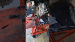 замена задних колодок на скутере regulmoto xdv300