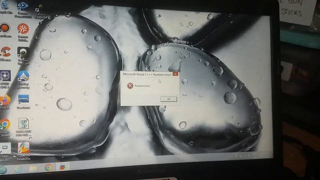 Windows Vista and Windows 8 Prank Error Virus Attack Skit смотреть онлайн