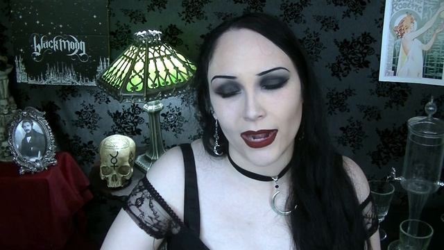 Lunar Light Co. Unboxing and Review смотреть онлайн