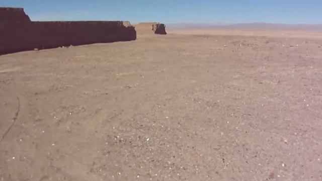 Im Bulli um die Welt – Bericht aus dem Bus #13 – aus der Atacama-Wüste, Chile смотреть онлайн