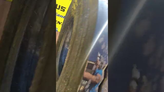 Грузовые шины Michelin 385 65 22.5 бу Европа 209721 смотреть онлайн